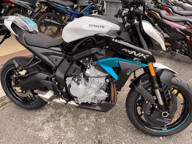 CFMOTO 675NK