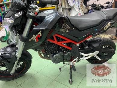 Benelli TNT 249S