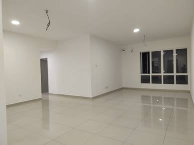 Condominium For Rent in E Park Residence