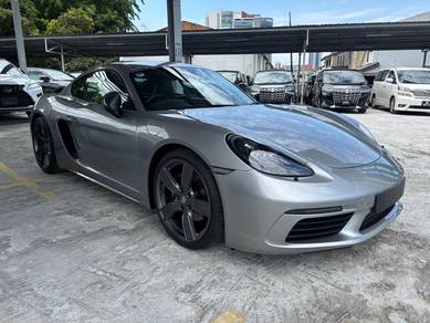 Porsche Cayman 718 in City Centre, KUL