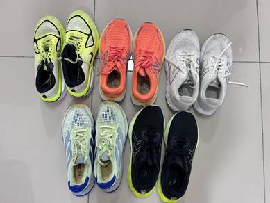 running shoes size 7