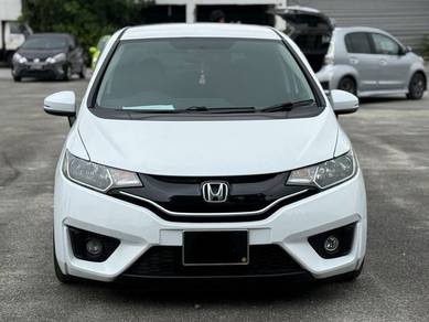 2016 Honda Jazz V