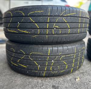 225 65 17 Yokohama BluEarth-XT AE61 Tyre Tebal 45%