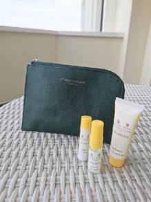 Singapore Airlines'Penhaligon's Amenities Kit