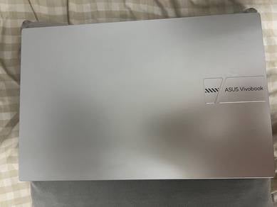 Intel Core i5 13th Gen Laptop 8GB RAM – Like New