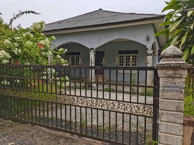 Bungalow House For Rent in Marang,TRG