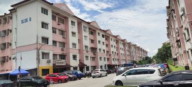 Apartment For Sale in Sri Dahlia Apartment