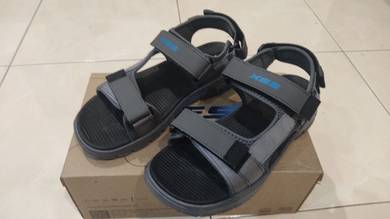 Kasut Sandal XES