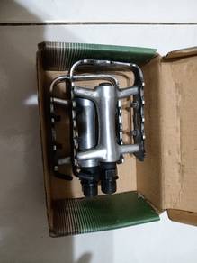 Well Go Seal Bearing Pedal