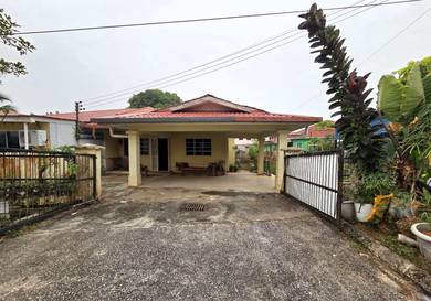 Semi-Detached House For Sale in Kota Samarahan,SWK