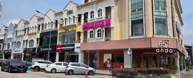 Shop lot For Rent in Kota Damansara,SGR
