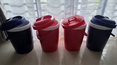 (ONLY USED ONCE) MAXONIC 30L Storage Flask