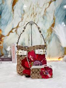 Vintage Limited Edition COACH POPPY