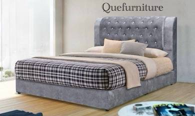 bedframe queen 370