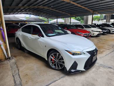 Lexus IS 300 F-SPORT in Cheras, KUL