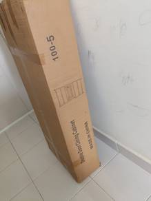 rak kabinet dapur besi bertutup