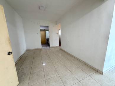 Apartment For Sale in Pulai View