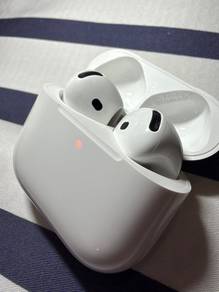 Apple AirPods 4 with ANC