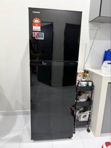 Peti Ais Toshiba Inverter