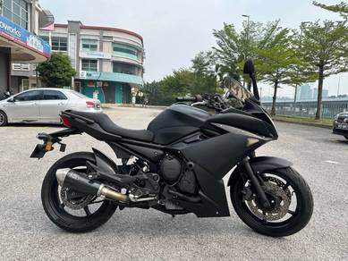 Yamaha XJ6
