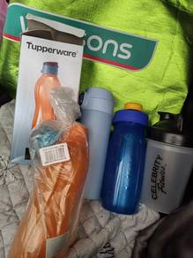 New Plastic Tupperware/flask set 