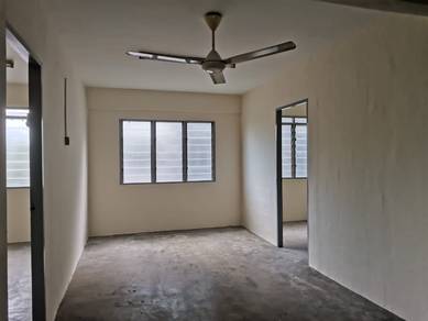 Flat For Sale in Taman Merdeka Jaya