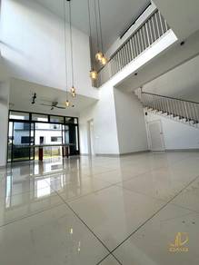 Semi-Detached House For Sale in Setia Alam,SGR