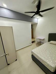 Condominium For Rent in First Residence