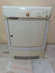 Electrolux Dryer 7kg EDC67150W - Automatic Control