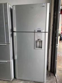 Big Freezer Fridge Peti Samsung Ais Sejuk Recond
