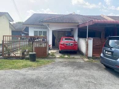 1-storey Terraced House For Sale in Banting,SGR