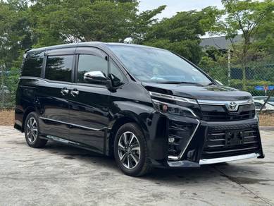 Toyota Voxy ZS KIRAMEKI III in Johor Bahru, JHR