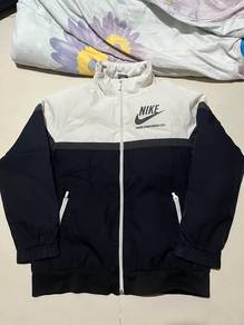 jaket nike