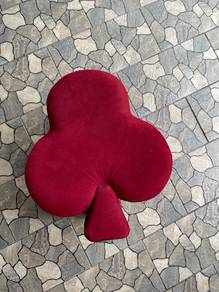 Red club-shaped stool