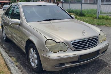 Mercedes Benz C200 C200 KOMPRESSOR in Banting, SGR