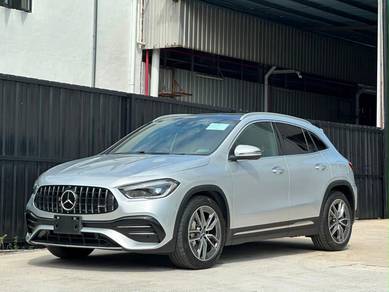 Mercedes Benz GLA35 35 AMG 4 MATIC in Petaling Jaya, SGR