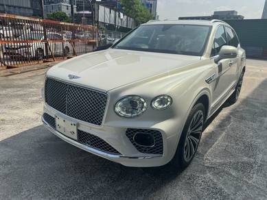 Bentley Bentayga V8 FIRST EDITION in Puchong, SGR