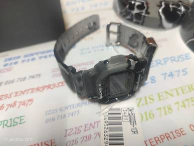 Casio G Shock DW5000SS