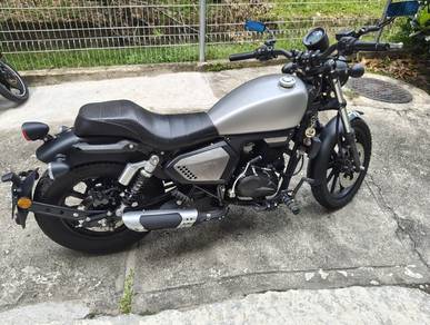 Keeway K-Light 202