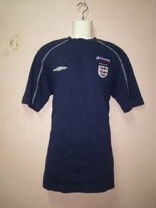 T-Shirt UMBRO ENGLAND Size L Like New