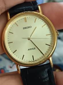 Vintage seiko avenue watch