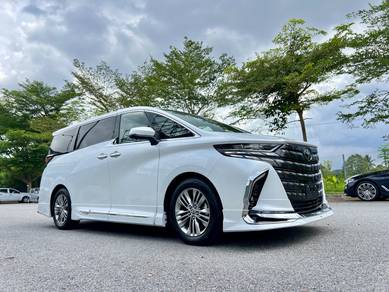 Toyota Alphard Z in Bangsar, KUL