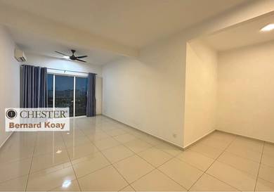 Condominium For Rent in One Imperial