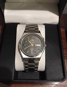 New~库存原装正品经典双狮全自动纯机械手表/Orient automatic watch