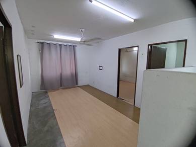 Flat For Rent in Pangsapuri Seri Ros 2