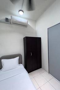 Room in Damansara Damai, SGR