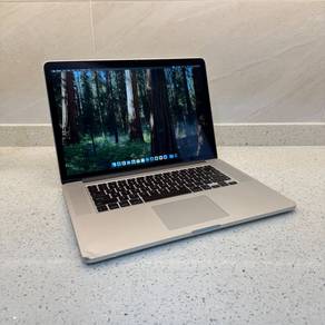 MacBook Pro 15” 2012 2.3GHz i7 256GB/8GB