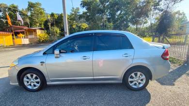 Nissan Latio ST-L in Dungun, TRG