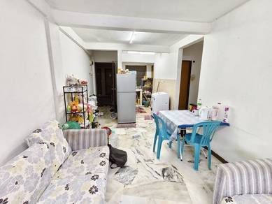 Flat For Sale in Flat PKNS Seksyen 7 Shah Alam