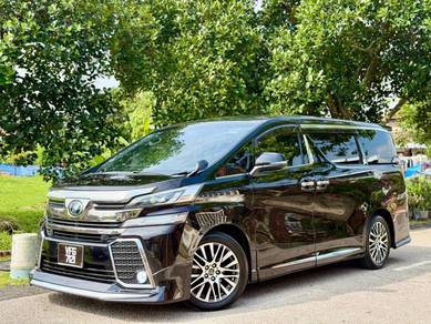 Toyota Vellfire in Kepong, KUL